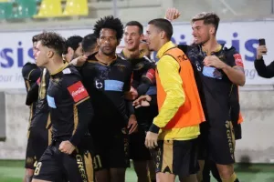 Η ΑΕΛ... χάλασε το ντεμπούτο Σωφρόνη και προκρίθηκε πανηγυρικά στους "8"! (φώτος)