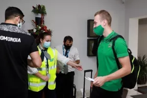 Ομόνοια/ Πτήση... για Ισπανία (Φώτος)