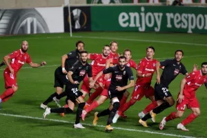 ΠΡΟΣΠΑΘΗΣΕ αλλά... υπόθεση ανωτερότητας (Φώτος)