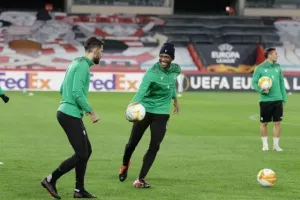 (ΦΩΤΟΣ) Η προπόνηση της Ομόνοιας στο Estadio Nuevo Los Carmenes