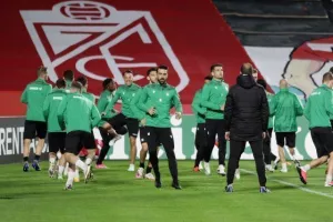 (ΦΩΤΟΣ) Η προπόνηση της Ομόνοιας στο Estadio Nuevo Los Carmenes