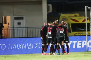Μελετημένο πλάνο, χωρίς να... ταμπουρωθεί