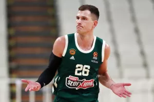 Οριστικά εκτός 12άδας ο Νέντοβιτς