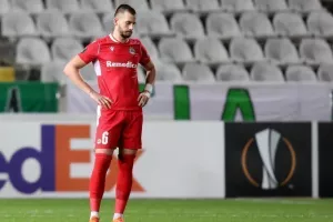 ΠΡΟΣΠΑΘΗΣΕ αλλά... υπόθεση ανωτερότητας (Φώτος)
