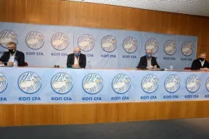 Νέες ΦΩΤΟΣ από την Έκτακτη Γ.Σ της ΚΟΠ