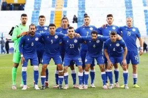 "Διπρόσωπη" και... φιλική ήττα (Φώτος)