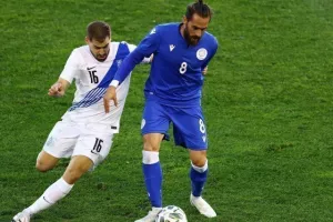 "Διπρόσωπη" και... φιλική ήττα (Φώτος)