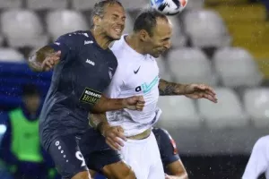 Πρόκριση με γκολάρα "Τζίμη" από τα... παλιά! (φώτος)
