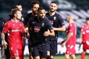 ΠΡΟΣΠΑΘΗΣΕ αλλά... υπόθεση ανωτερότητας (Φώτος)