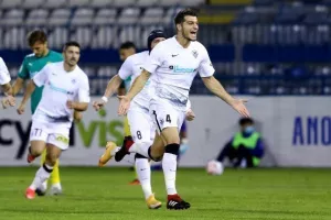 Στο +3 η Ανόρθωση με... ζωγραφιά Αρτυματά (φώτος)