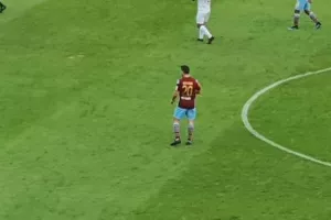 Πρώτη... για Κοτσώνη Junior! (Φώτος)