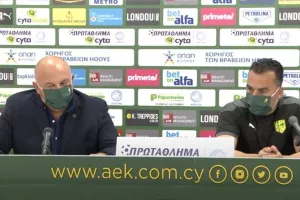 "Γλίτωσαν τον ασθενή από βέβαιο θάνατο/Ενώσατε ολόκληρη την Πόλη/Σωφρόνη καλωσόρισες"
