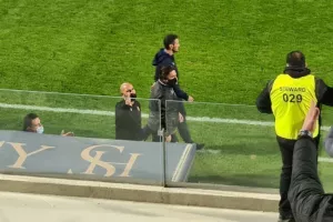 Ξέσπασε ο Κέρκεζ/ ΕΝΤΑΣΗ και... αποβολή (Φώτος)