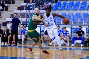 Έκτη νίκη για Απόλλωνα - Πήρε το ντέρμπι (φώτος)