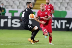 ΠΡΟΣΠΑΘΗΣΕ αλλά... υπόθεση ανωτερότητας (Φώτος)