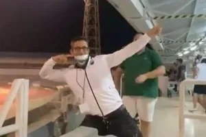 Show μετά την Ομόνοια/Κρίστοφερ 
