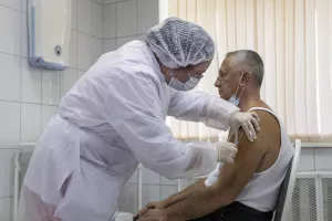 Σημαντική ανακοίνωση/92% αποτελεσματικό το Ρωσικό εμβόλιο