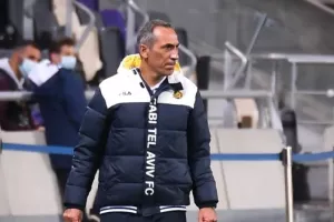 Περνά ο Δώνης!