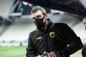 Καρέρα: «Ψηλά το κεφάλι και συνεχίζουμε»