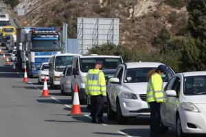 Τέλος τα "μπλόκα" σε Λεμεσό και Πάφο