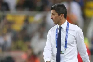 Λουτσέσκου: «Ήθελα σαν τρελός τον Βιεϊρίνια-Ο ΠΑΟΚ μπαίνει δυνατά για τίτλο»