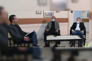 Ρετρό... με Μουσκάλλη και Κκολό