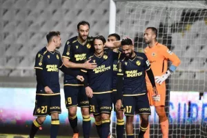 Μόνο έτσι…