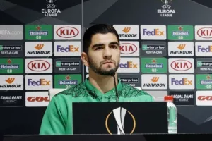 ΚΟΥΣΟΥΛΟΣ: "Καλοί αμυντικά για να πάρουμε αποτέλεσμα" 