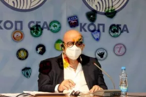 Έφυγε... επιστολή στον Κούμα
