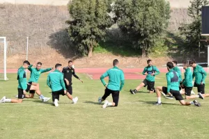 ΑΕΚ/Τέσσερα κλικς 