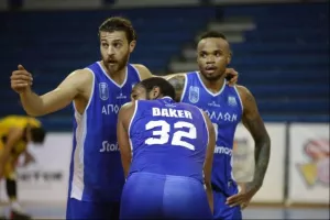 ΚΑΤΑΓΓΕΛΙΑ από Γκόρντον: "Με αποκαλούσε γκέι παίκτης της ΕΘΑ"