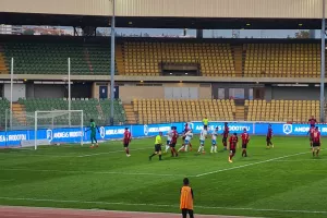 Πέναλτι ο Απόλλωνας, επιβεβαίωση με VAR και 2-0