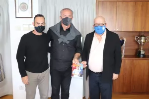 Συνάντηση με Κούμα