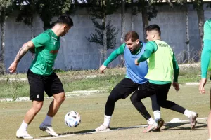 (ΦΩΤΟΣ/Ηλίας Πούλλος) Δουλειά για Ανόρθωση 