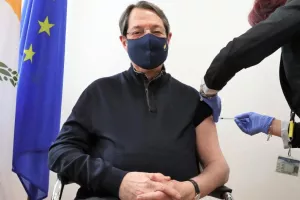 Nίκαρος/εμβόλιο