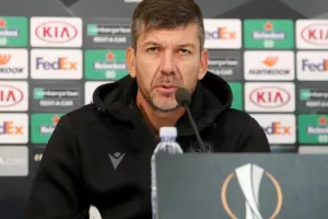 Γκαρσία: «Να δούμε με ηρεμία στην μεταγραφική περίοδο»