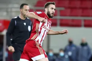 Φορτούνης: «Με αέρα πρωταθλητή να πάρουμε το ντέρμπι»