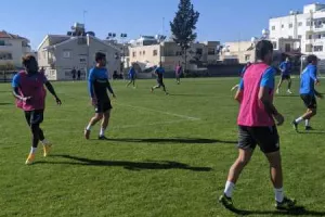 Επιστροφή... και νεότερα/ΑΝΟ