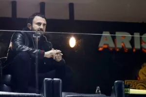«Άστους αυτούς έτσι έμαθαν να ζουν»