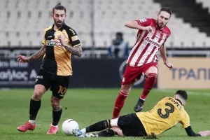 Ολυμπιακός: Οι δύο εκδοχές για την 11άδα του ντέρμπι με την ΑΕΚ