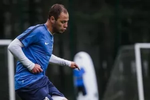 DEAL με Kvashuk (Επίσημο/UPD)