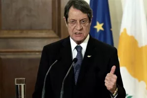 Τη Δευτέρα ο ΠτΔ θα κάνει το εμβόλιο