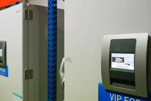 Στην Κύπρο τα ψυγεία για εμβόλια κορωνοϊού