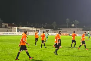 Ανακοίνωσε αποχώρηση...