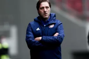 «Αποχωρεί ο Βινάγκρε, θα πάρουμε αριστερό μπακ»