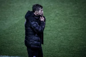 «Πονοκέφαλος» για Γκαρσία ενόψει των ντέρμπι