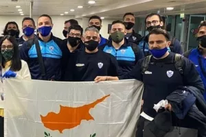 Επέστρεψε γεμάτη υπερηφάνεια για να ολοκληρώσει τον άθλο (φώτος-βίντεο)