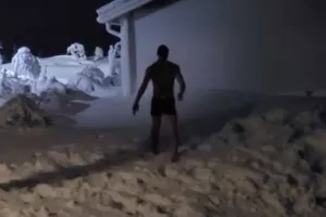 ΑΥΤΟΣ... είναι!!!