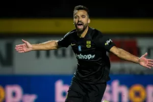 Πήρε το ντέρμπι με Μπρούνο Γκάμα