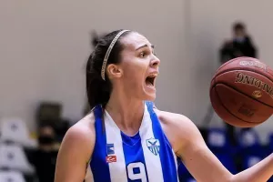 Παραμένει... αλάνθαστη η Ανόρθωση